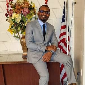 Meet your Posher, Nighalo